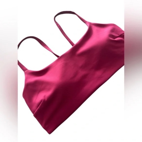 Lululemon Wunder Train Strappy Racer Bra *Light Support, C/D Cup Magenta - Picture 7 of 9